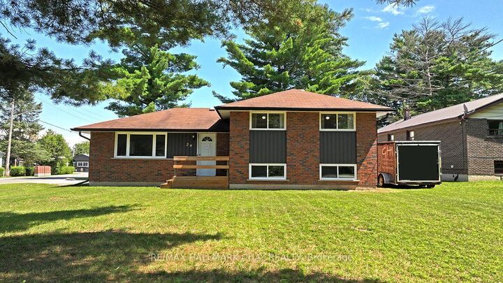 29 Lee Avenue — photo 1