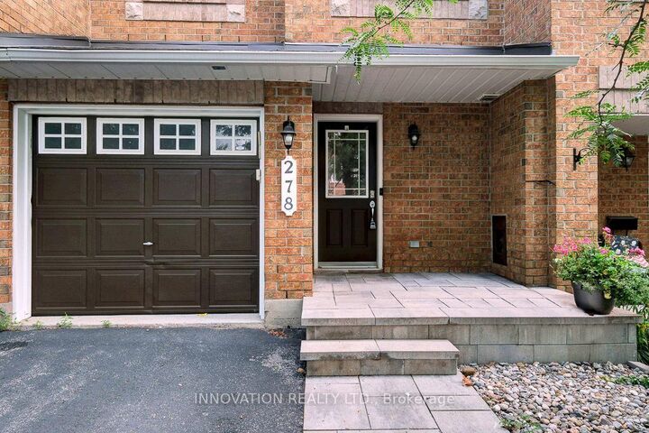 Property Photo: 278 Forestbrook Street ON K2K 0B5