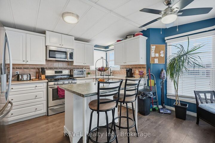 Property Photo: 3033 Townline Road 128 ON L0S 1S1