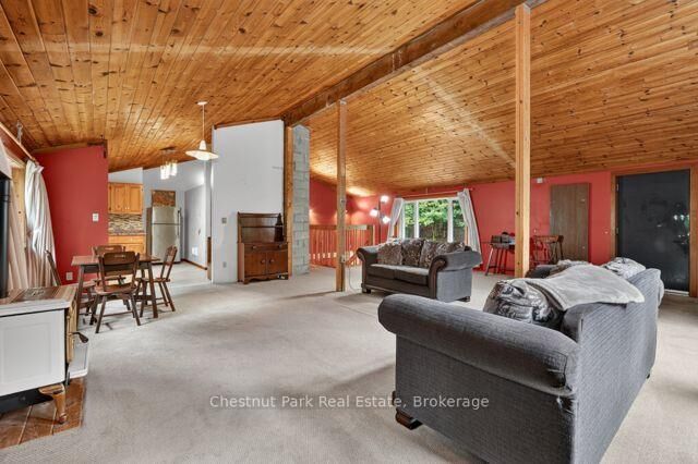 Property Photo: 1039 South Waseosa Lake Road ON P1H 2N5