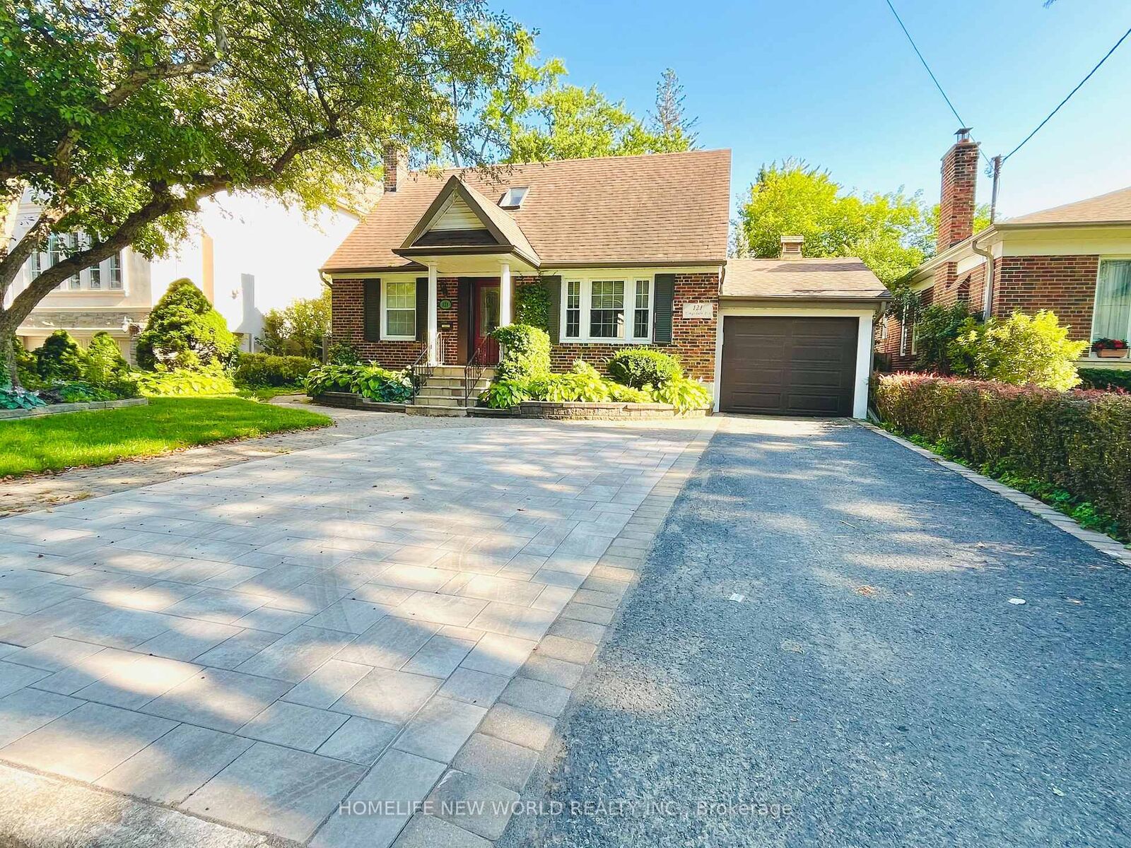 Property Photo: 121 Kingsdale Avenue Bsmt ON M2N 3W5
