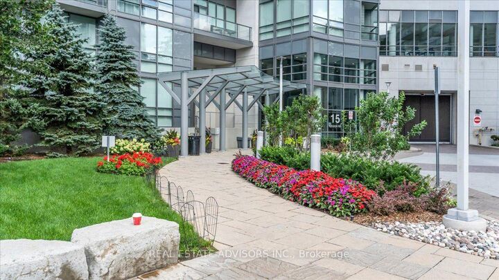 Property Photo:  15 Legion Road 204  ON M8V 0A9 