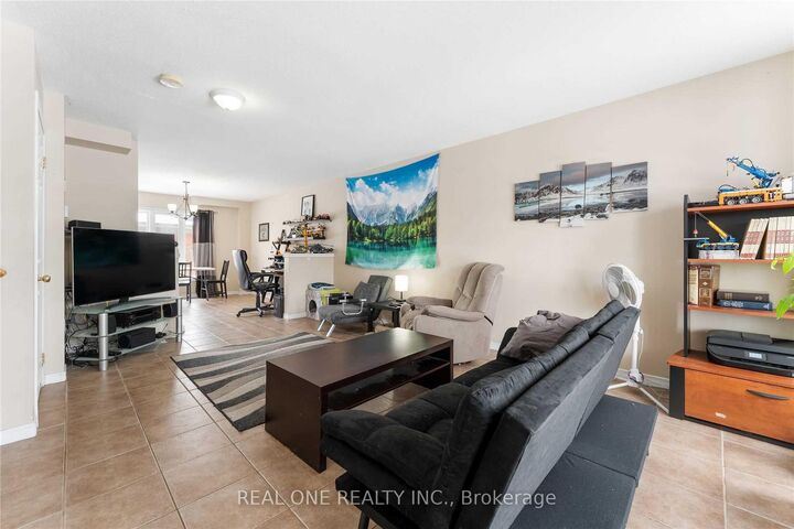Property Photo: 575 Victoria Road N ON N1E 7M1