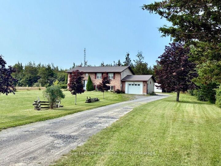 Property Photo: 2631 62 Highway ON K0K 1G0