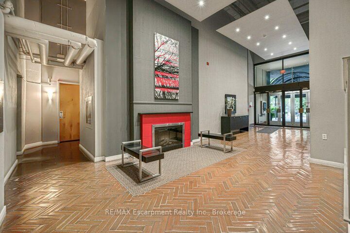 Property Photo: 66 Bay Street S 107 ON L8P 4Z6