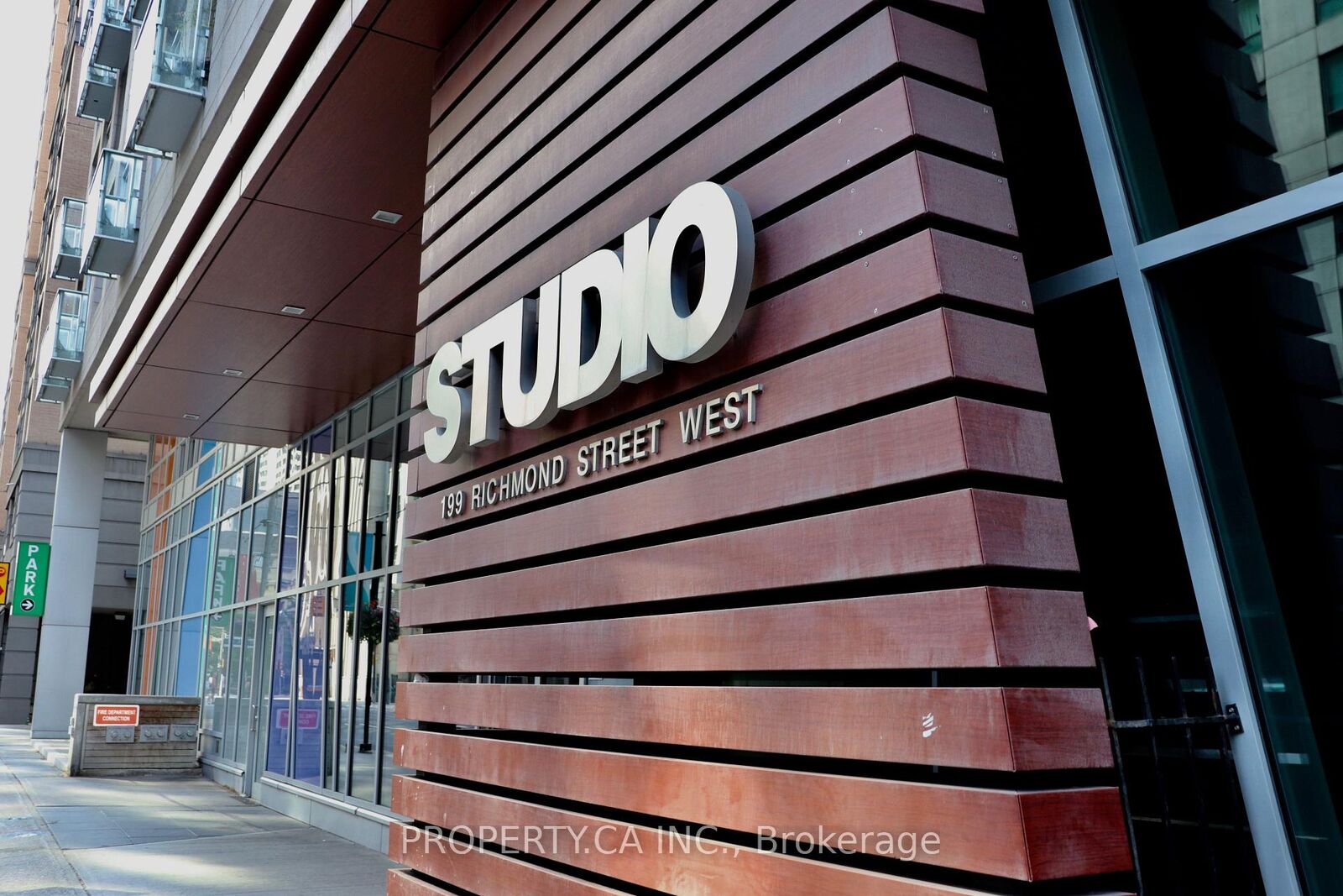 Property Photo:  199 Richmond Street 318  ON M5V 0H4 