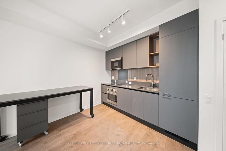 Property Photo:  39 Mary Street 2710  ON L4N 1S9 
