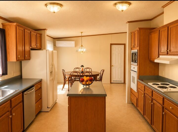 Property Photo: 409713 E 1080 Road OK 74426