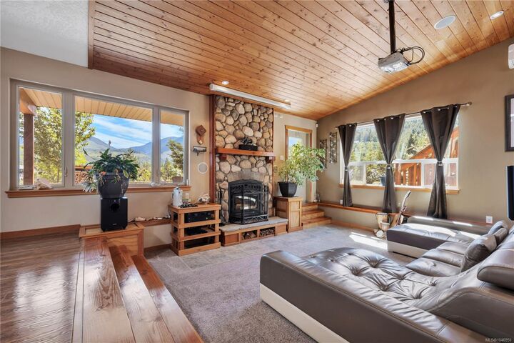 Property Photo: 1680 Peligren Pl BC V9K 2S3