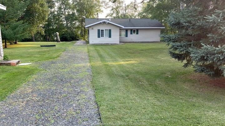 Property Photo: 188 Byrnes Road ON P0W 1L0