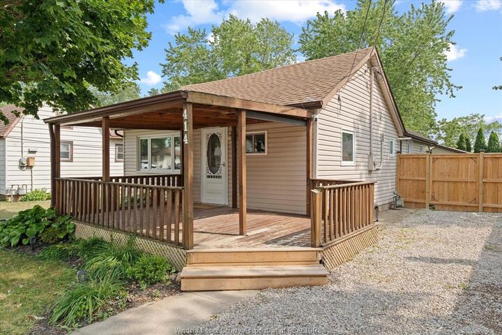 Property Photo: 414 St Louis ON N0R 1A0