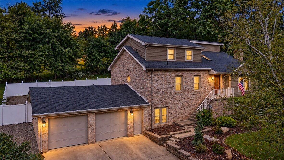 Property Photo:  119 Mingo Circle Dr  PA 15332 