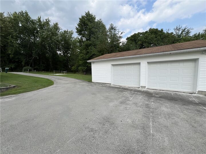 Property Photo:  446 Fairgreen Ave  PA 16105 