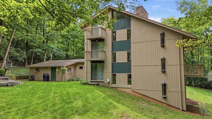 Property Photo:  2700 Cardinal Road  OH 45502 