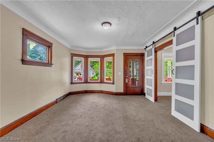 Property Photo:  3617 E 57th Street 1/Dn  OH 44105 
