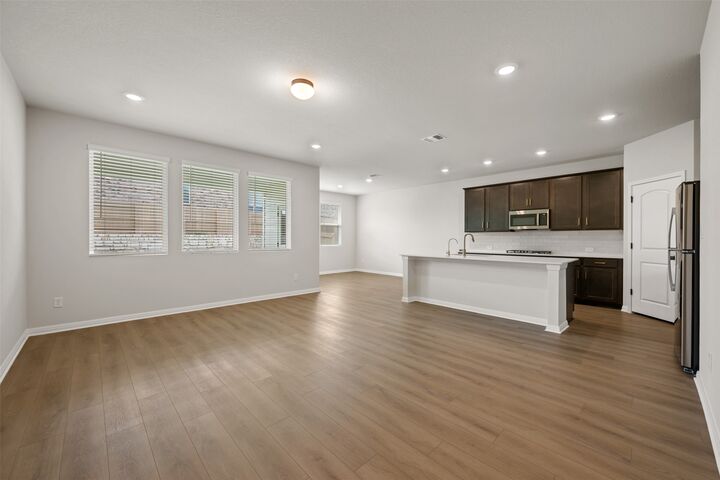 Property Photo:  12601 Raven Meadow Drive  TX 78610 
