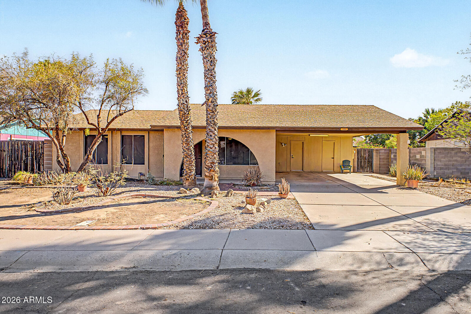 Property Photo: 515 W Greentree Drive AZ 85225
