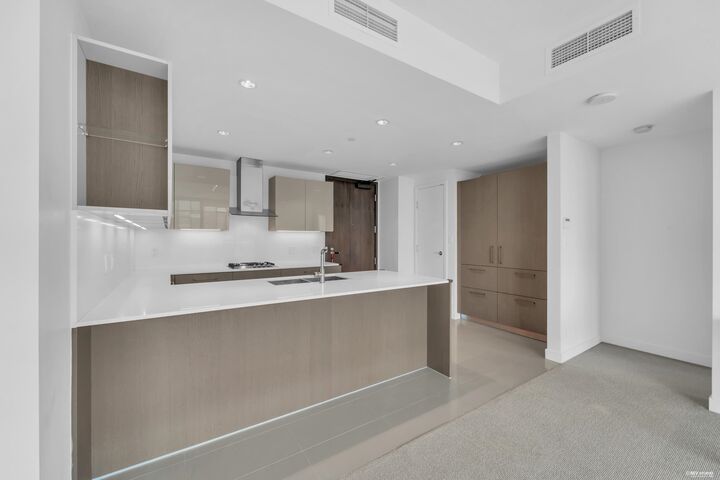 6633 Pearson Way 1106 — photo 1