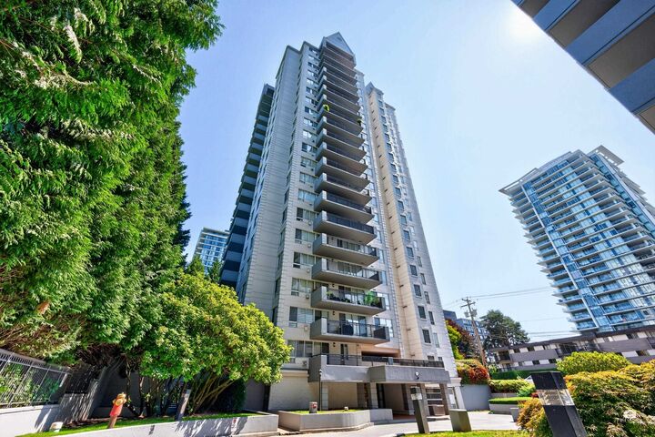 Property Photo: 555 Austin Avenue 204 BC V3K 6R8