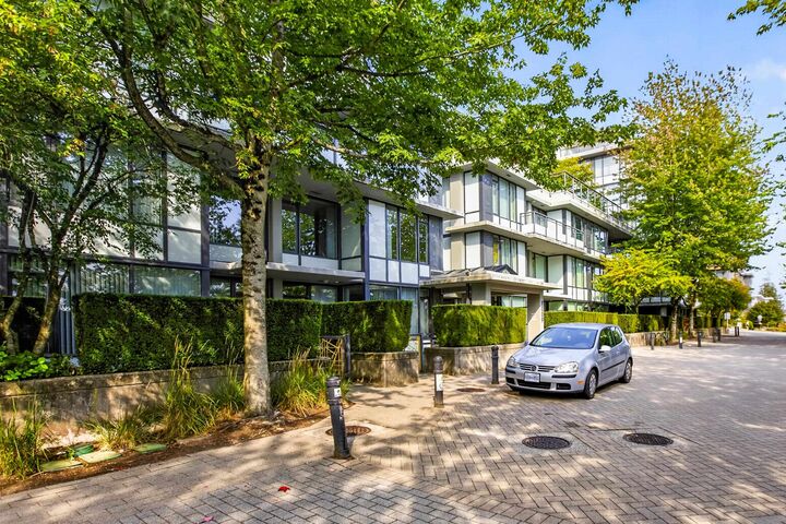 Property Photo: 9009 Cornerstone Mews 635 BC V5A 0B9
