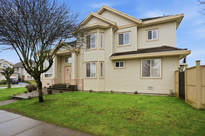 6593 125A Street — photo 1