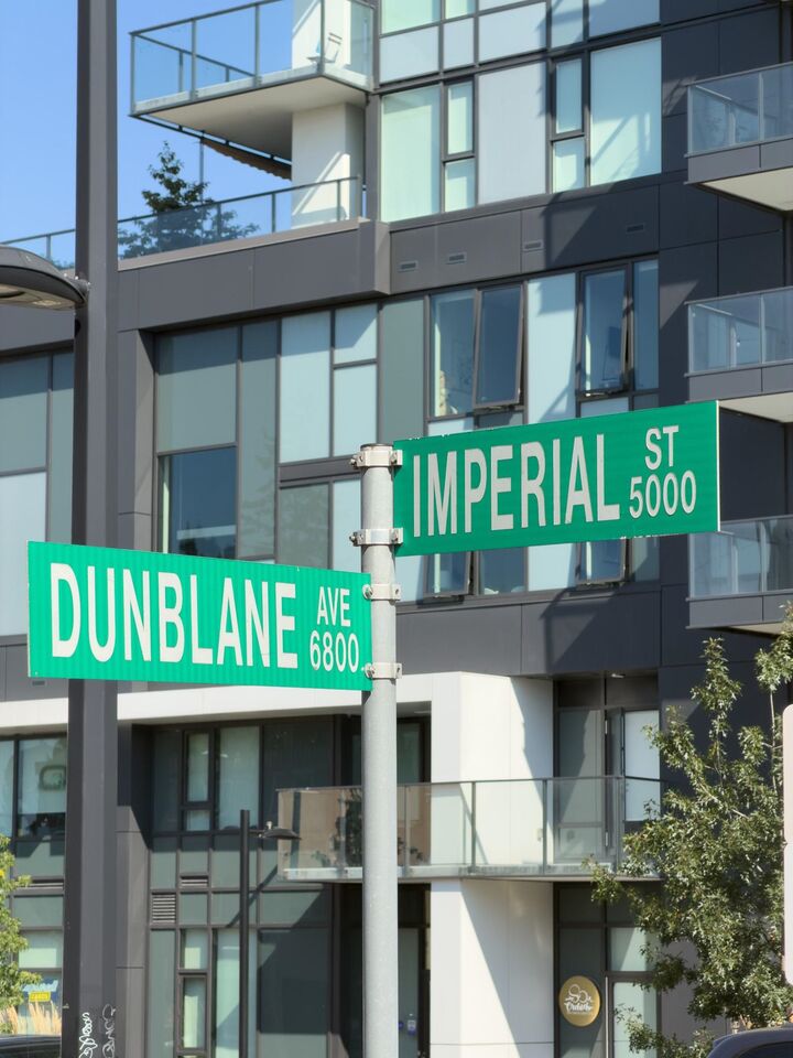 Property Photo: 6875 Dunblane Avenue 305 BC V5J 0G6