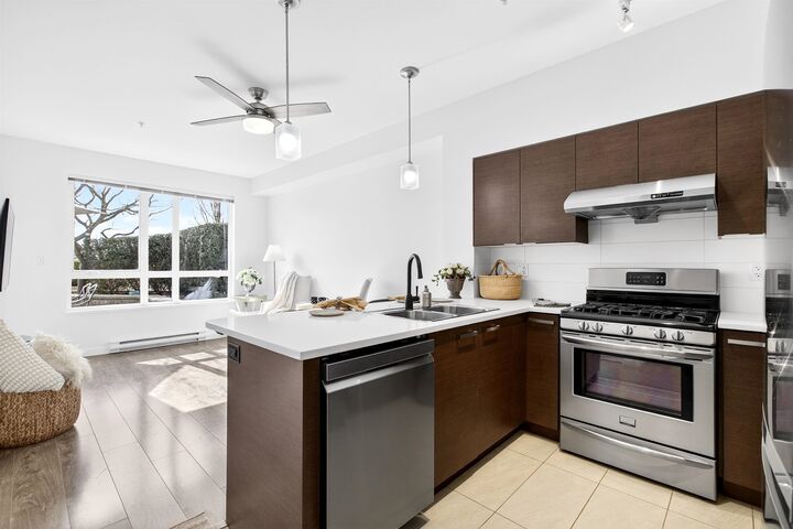 Property Photo: 10880 No. 5 Road 222 BC V6W 0B3