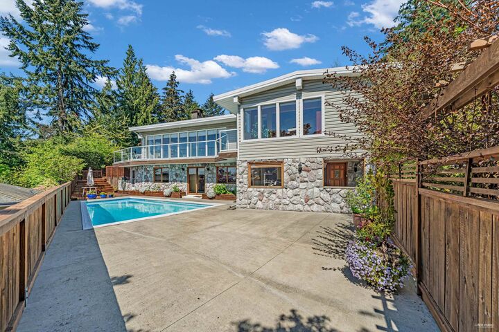 Property Photo: 4323 Valencia Avenue BC V7N 4A7