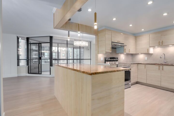 Property Photo: 738 Broughton Street 701 BC V6G 3A7