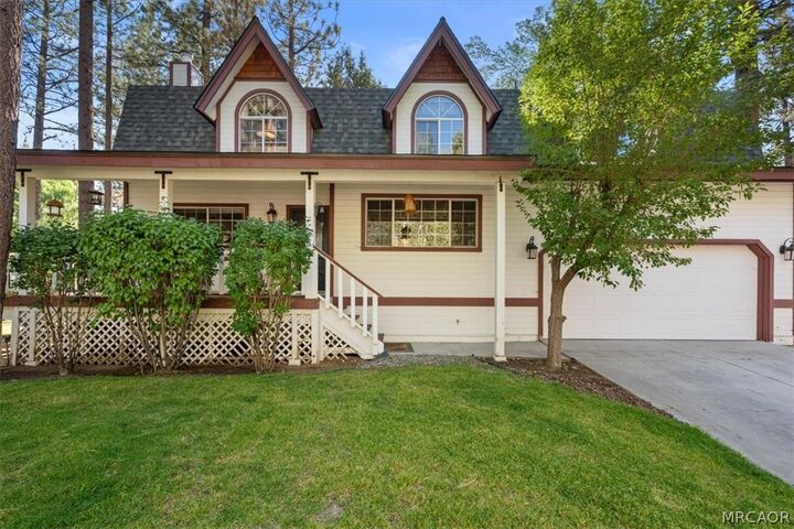 Property Photo: 416 Pineview Drive CA 92314