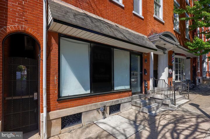 Property Photo:  205 E King Street  PA 17602 