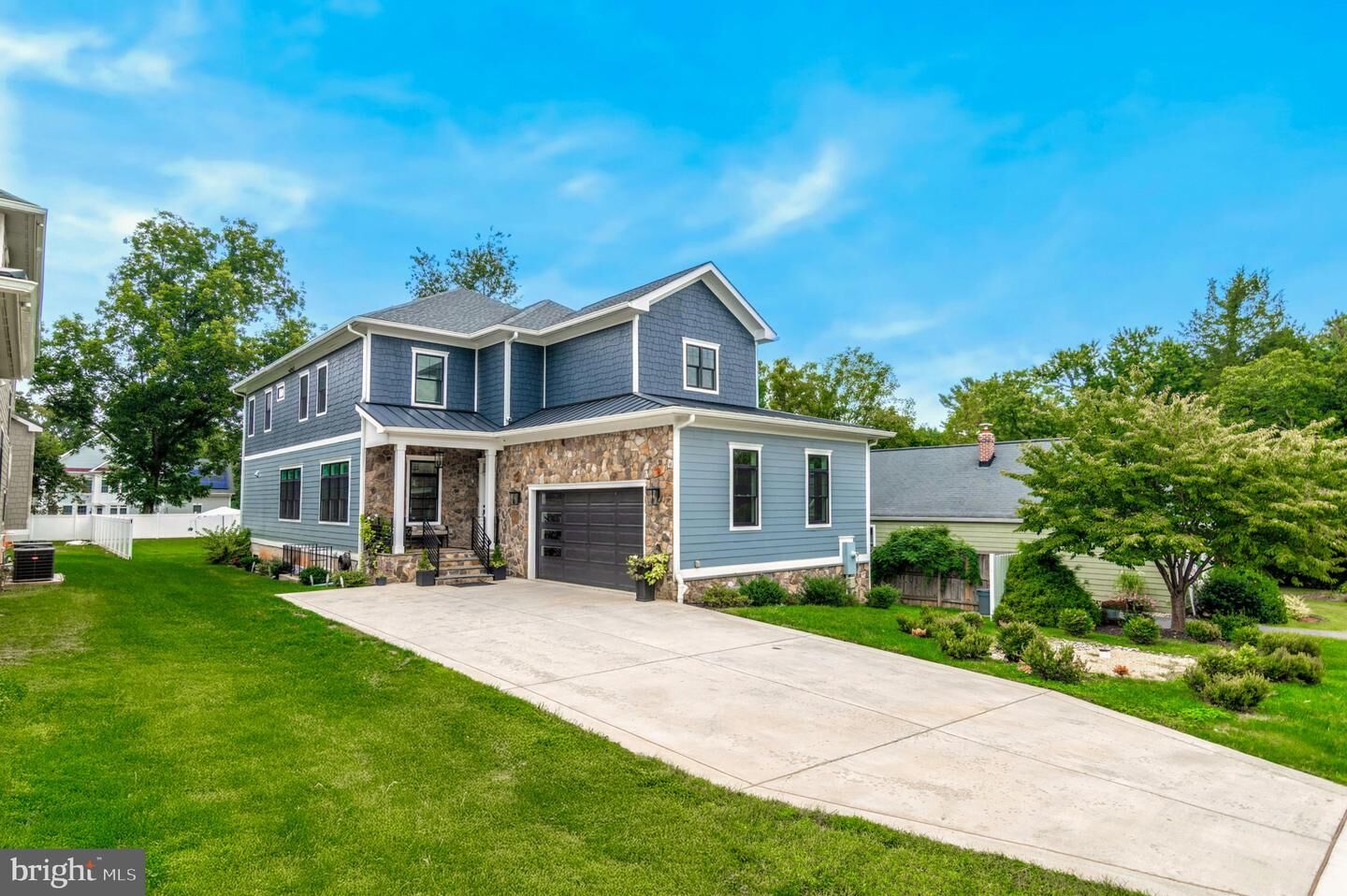 Property Photo:  10704 Warwick Avenue  VA 22030 
