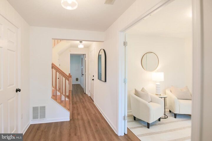 Property Photo: 1405 Argall Place VA 22314