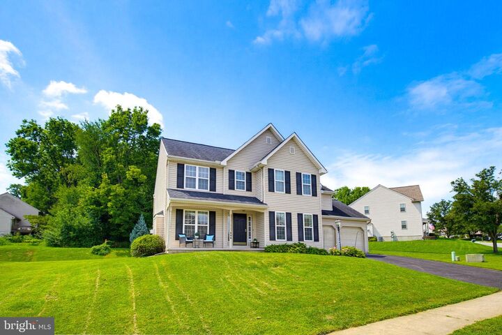 Property Photo:  806 Sylvan Road  PA 17601 