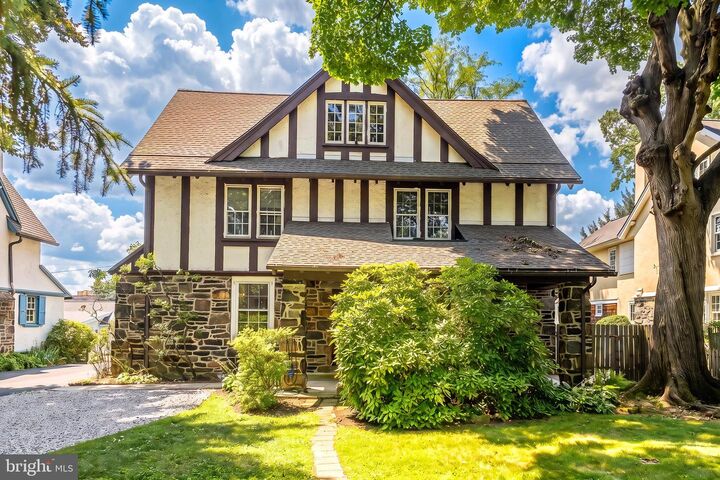 Property Photo:  282 Hathaway Lane  PA 19096 