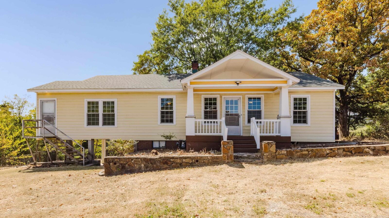 Property Photo: 2801 W 6th Street AR 72205-6005