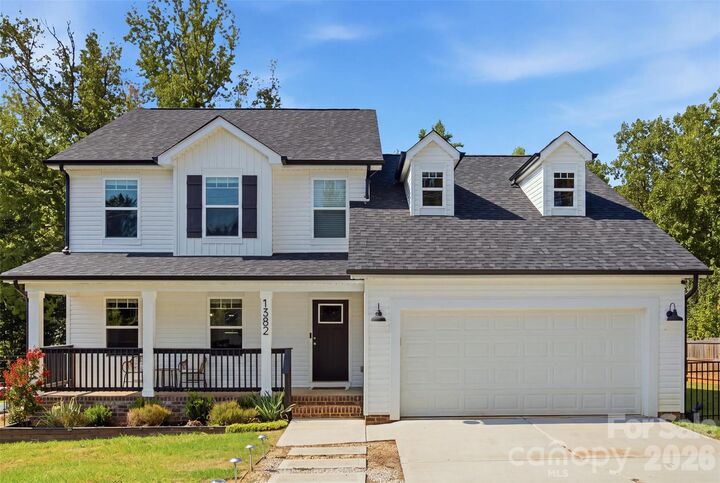 Property Photo: 1382 W Rebound Road SC 29720