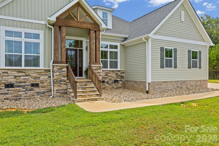 Property Photo:  2231 Wooten Road  SC 29706 