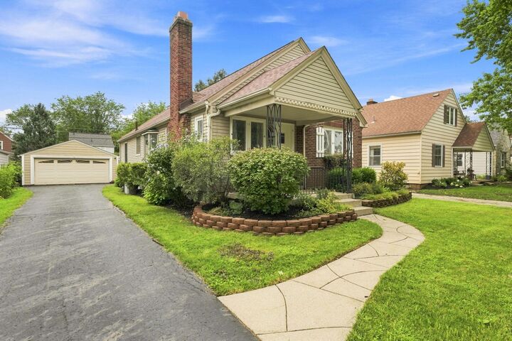 Property Photo:  557 Fallis Road  OH 43214 