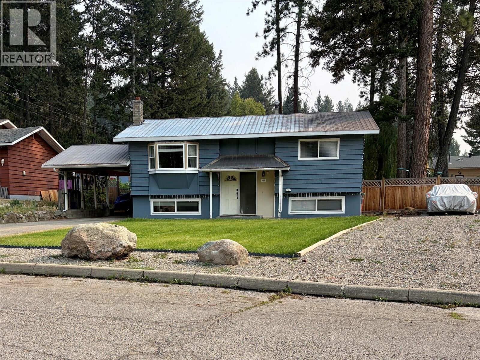 Property Photo: 103 Edgewood Drive BC V0X 1W0