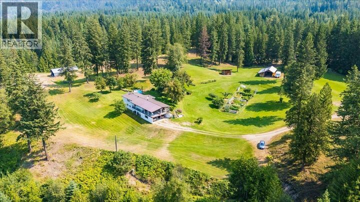 8716 Martens Road — photo 1