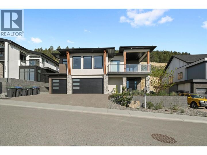 695 Deans Drive — photo 1