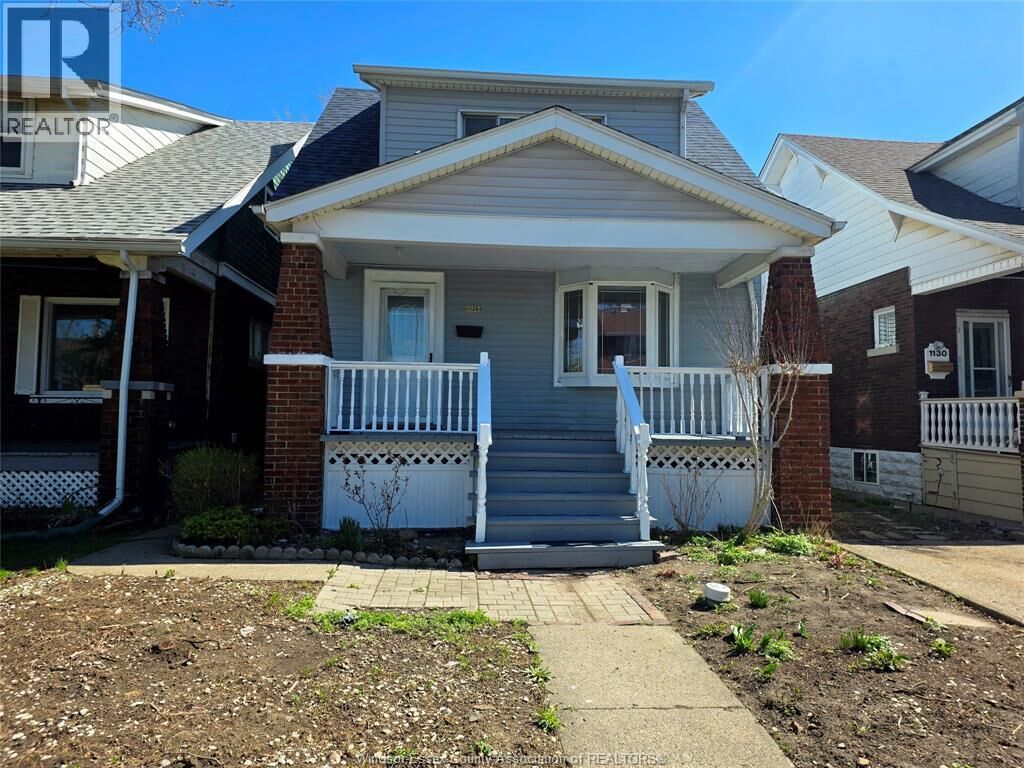Property Photo:  1126 Louis Avenue  ON N9A 1Y2 