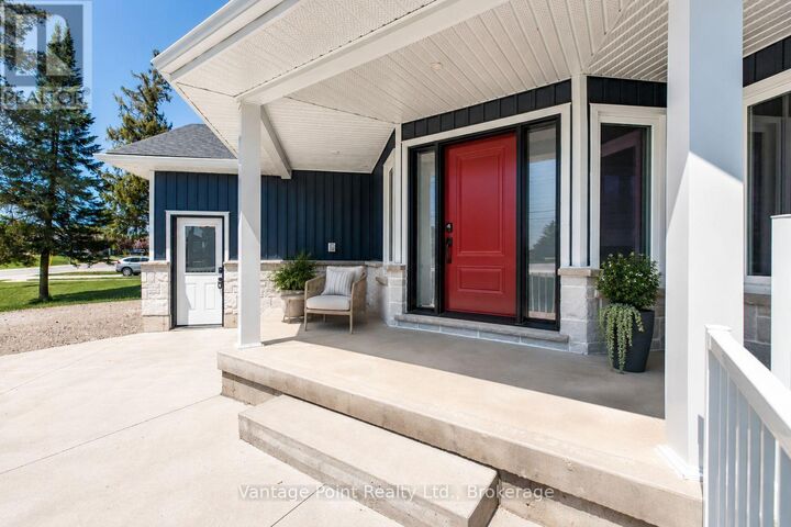 Property Photo:  307 1st Avenue South  ON N0G 1L0 