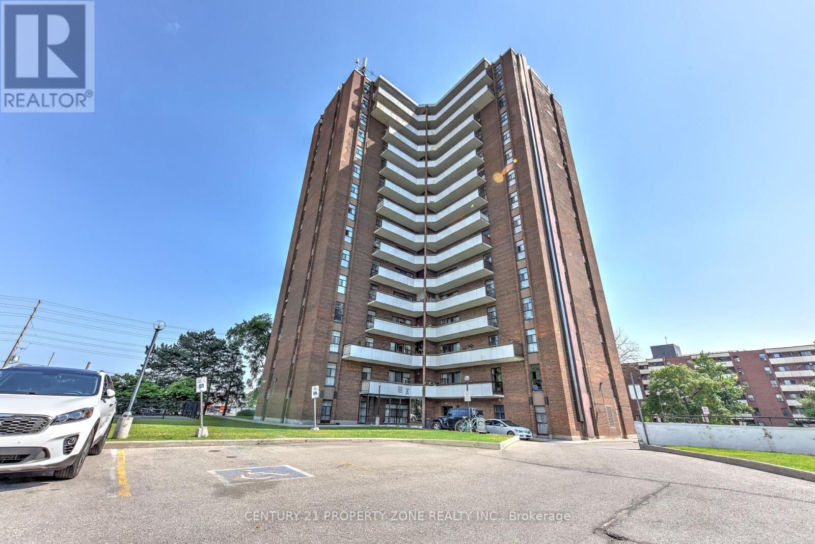 Property Photo: 3025 Queen Frederica Drive East 907 ON L4Y 3A1