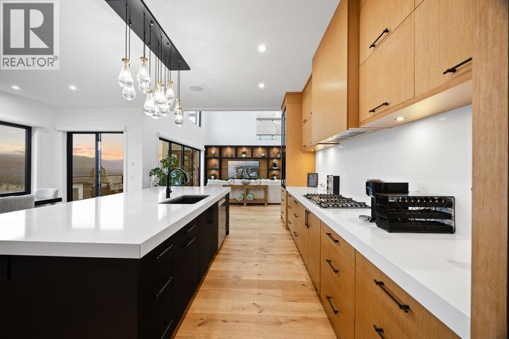 Property Photo: 1102 Carnoustie Drive BC V1P 0A3