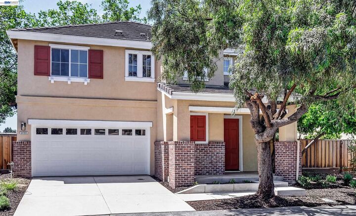 Property Photo:  34905 Limestone Ct  CA 94587 