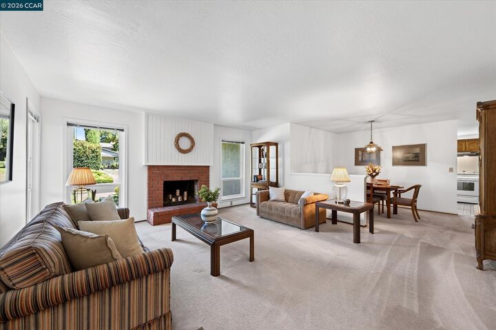 Property Photo:  729 Century Way  CA 94526 
