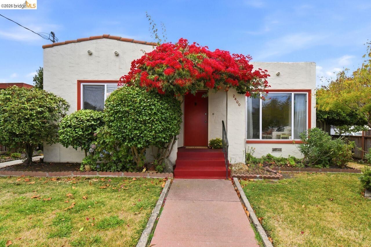 Property Photo:  2400 McBryde Ave  CA 94804 