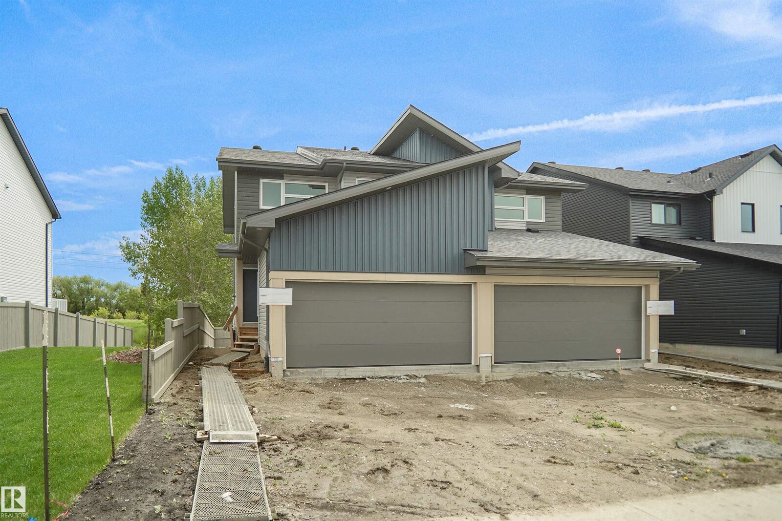 Property Photo: 181 Munn Way AB T9E 1X9